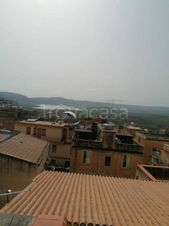 casa indipendente in vendita a Sambuca di Sicilia