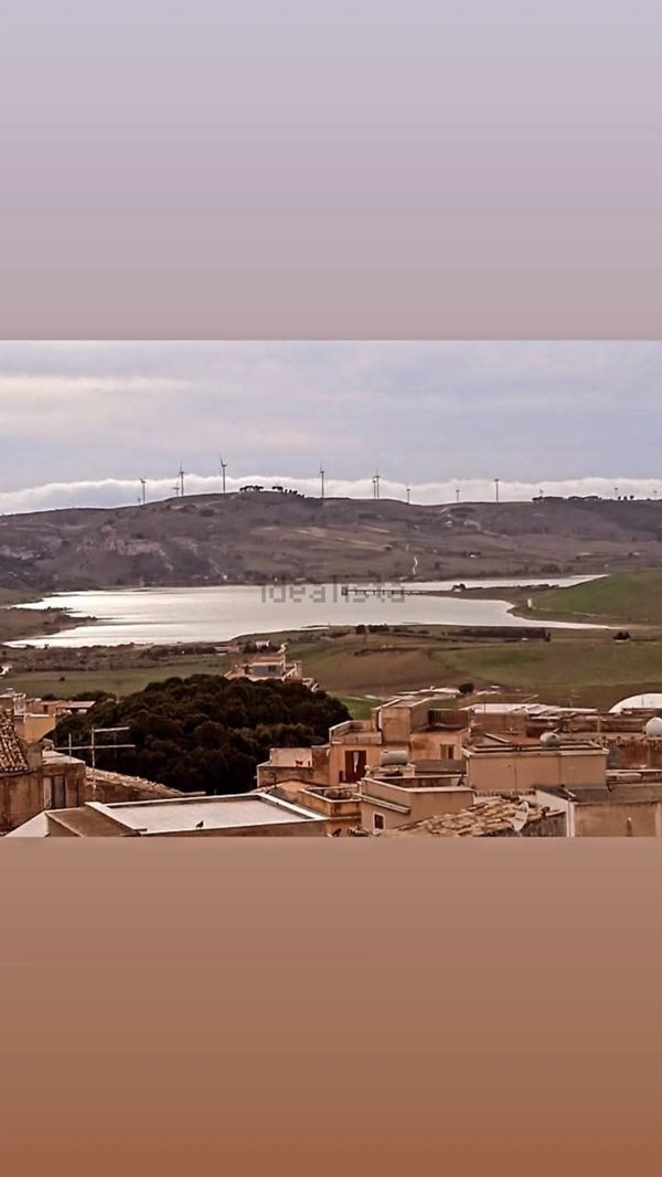 casa indipendente in vendita a Sambuca di Sicilia