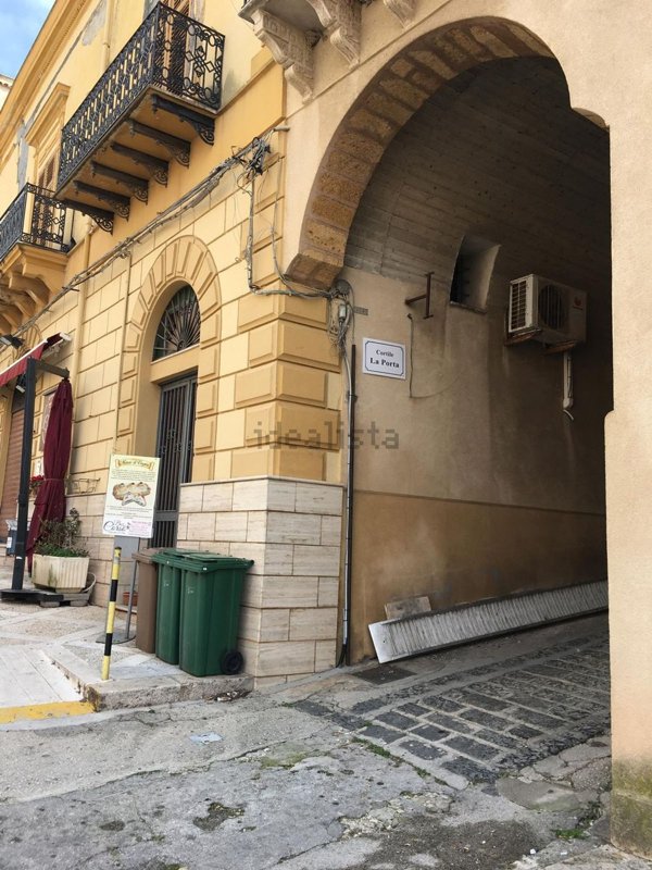 casa indipendente in vendita a Sambuca di Sicilia