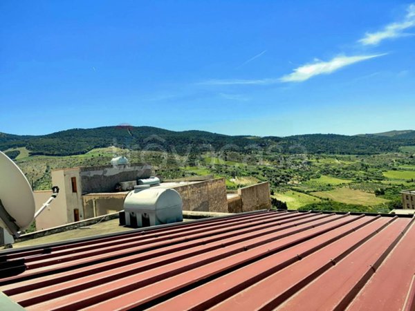 casa indipendente in vendita a Sambuca di Sicilia