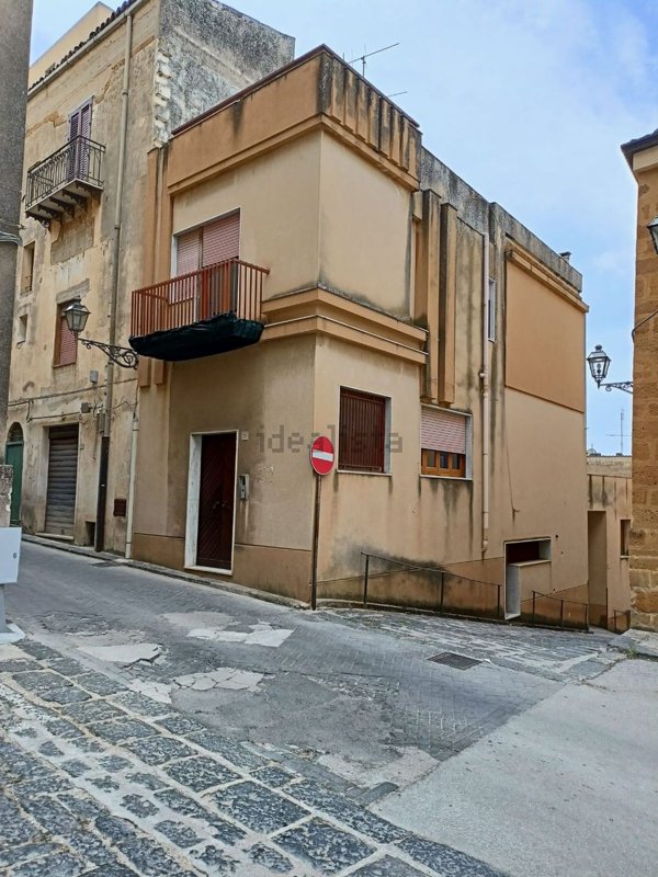 appartamento in vendita a Sambuca di Sicilia