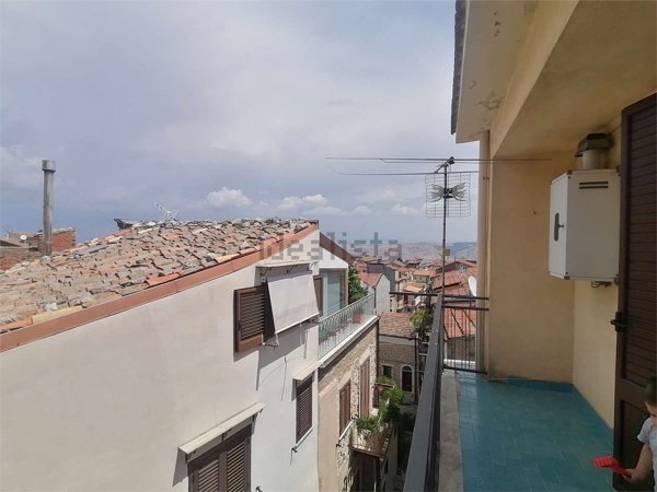 esavano in vendita a San Giovanni Gemini