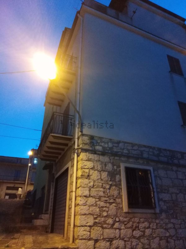 casa indipendente in vendita a San Giovanni Gemini