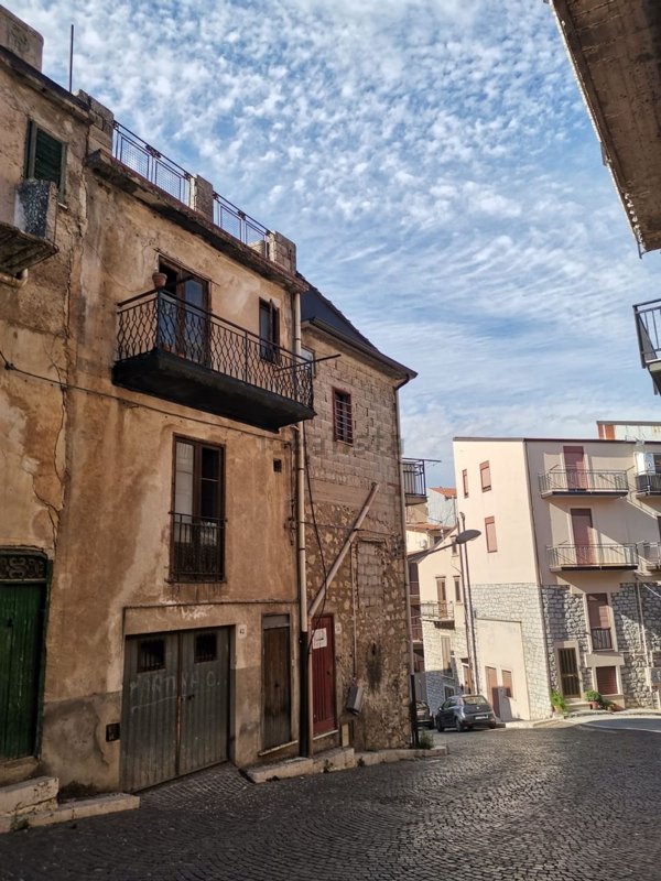 casa indipendente in vendita a San Giovanni Gemini
