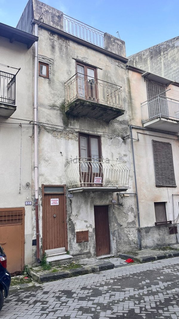 casa indipendente in vendita a San Giovanni Gemini