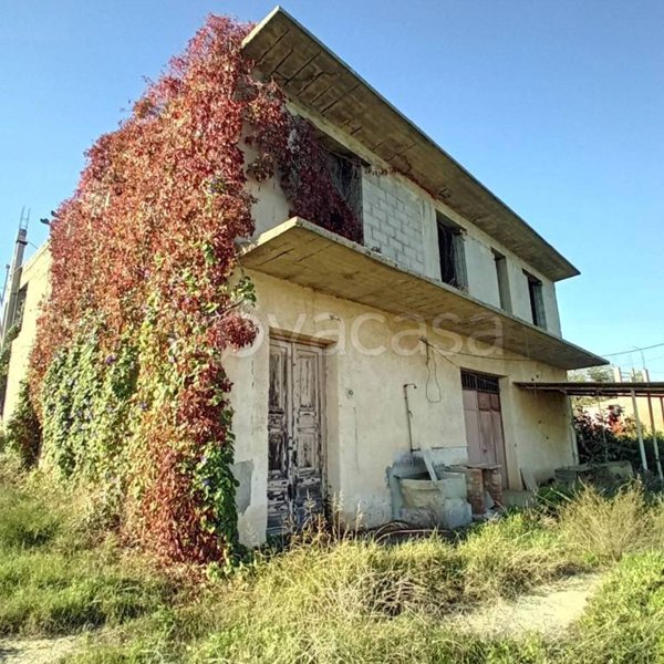 casa indipendente in vendita a Santa Margherita di Belice
