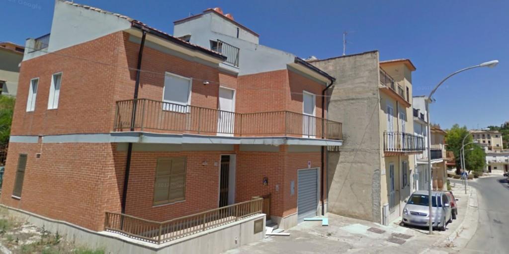 casa indipendente in vendita a Santa Margherita di Belice
