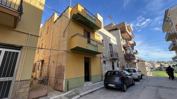 casa indipendente in vendita a Sciacca