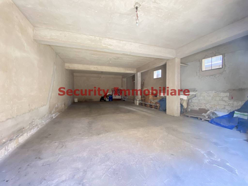 locale commerciale in vendita a Sciacca