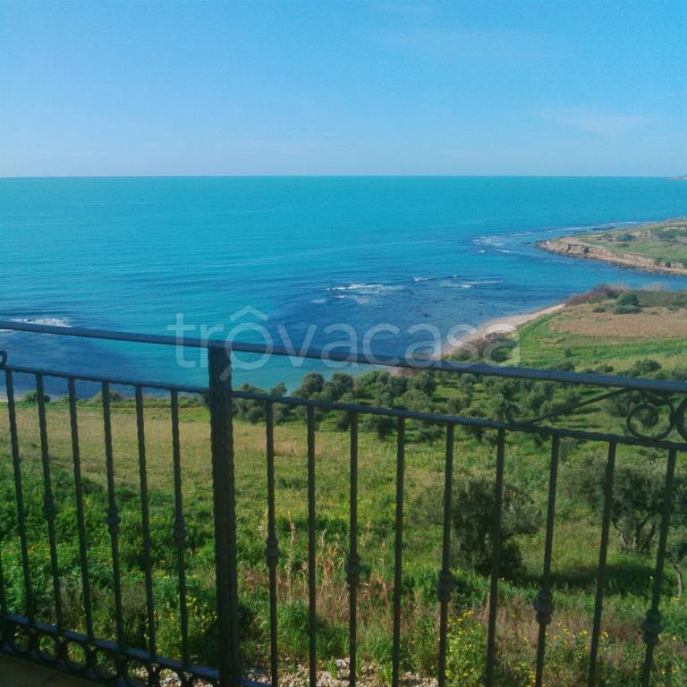 casa indipendente in vendita a Sciacca