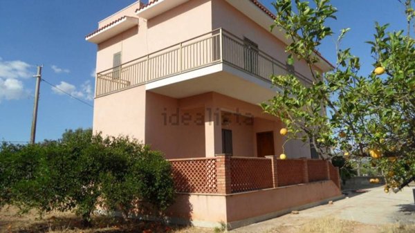 casa indipendente in vendita a Sciacca