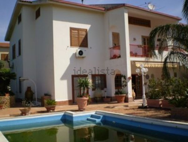 casa indipendente in vendita a Sciacca