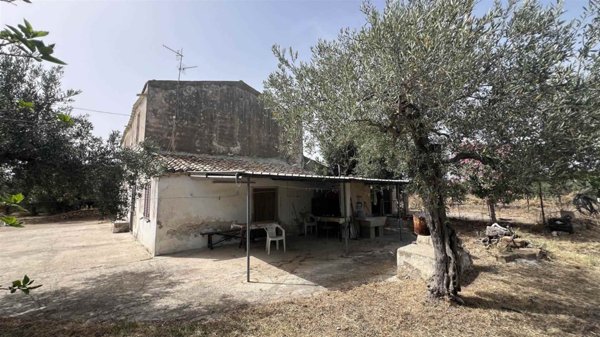casa indipendente in vendita a Sciacca in zona Centro Città