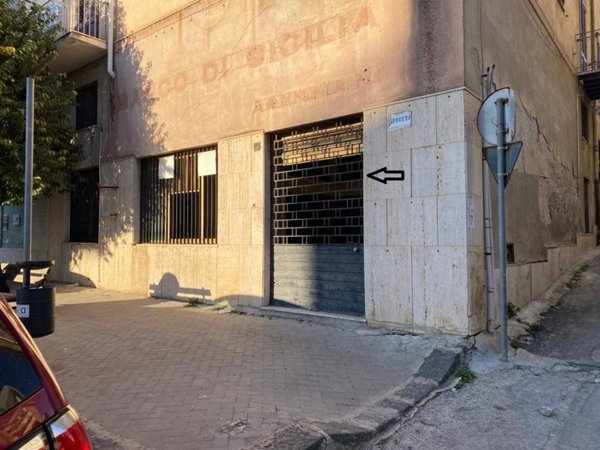 negozio in vendita a Sciacca