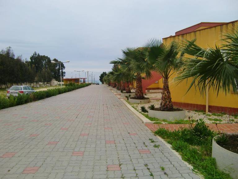 negozio in vendita a Sciacca in zona San Giorgio/Torre Verdura