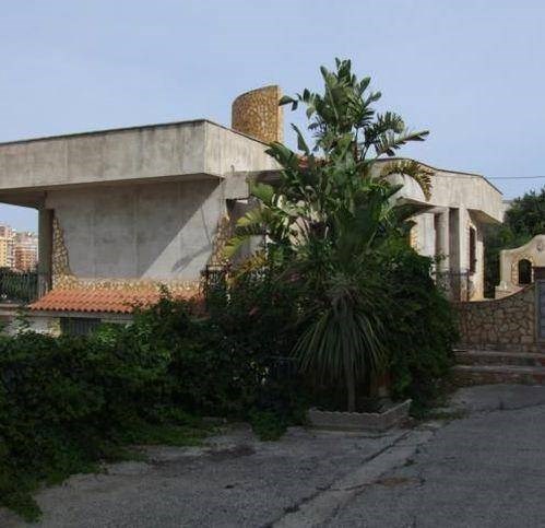 casa indipendente in vendita a Sciacca in zona Perriera