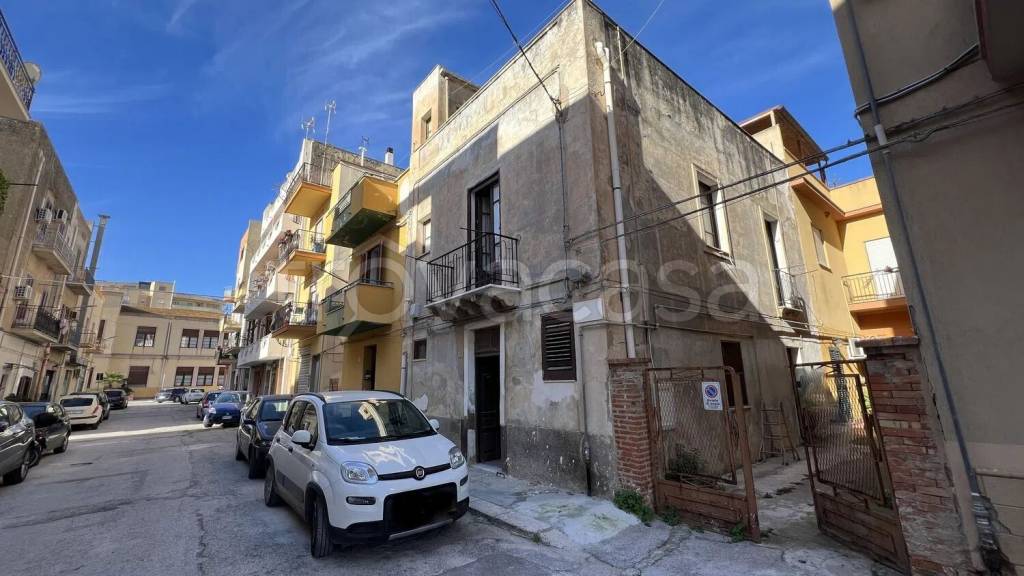 casa indipendente in vendita a Sciacca