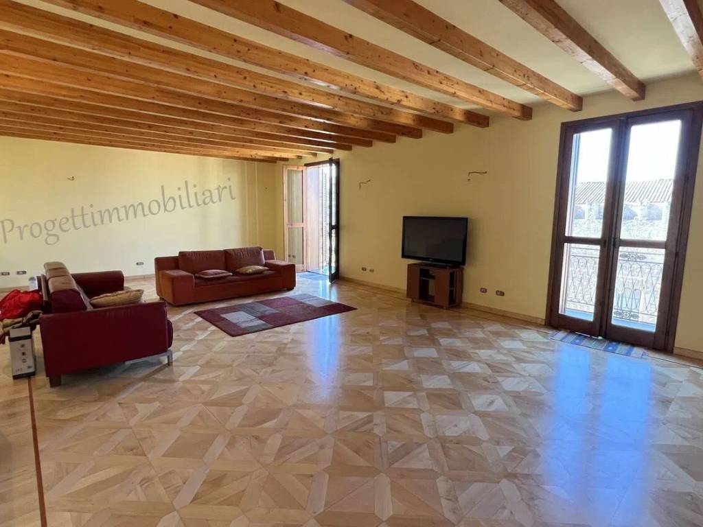 appartamento in vendita a Sciacca in zona Centro Città