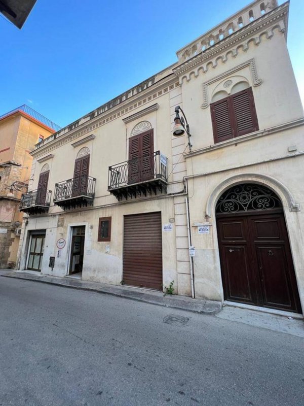 casa indipendente in vendita a Sciacca in zona Centro Città