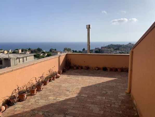 casa indipendente in vendita a Sciacca