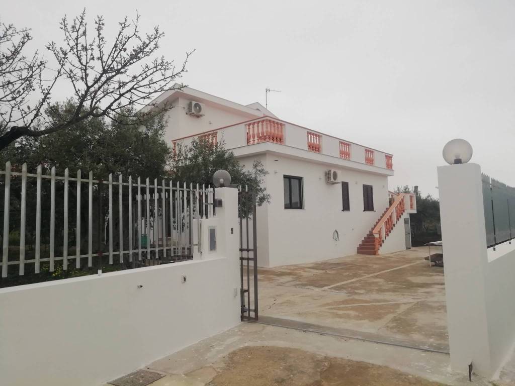 casa indipendente in vendita a Sciacca
