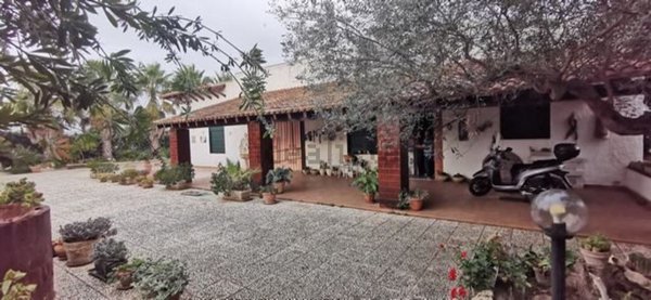 casa indipendente in vendita a Sciacca in zona Maragani