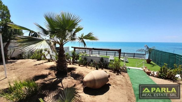 casa indipendente in vendita a Sciacca in zona Centro Città