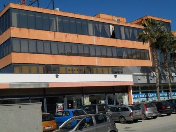locale commerciale in vendita a Sciacca