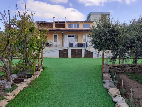 casa indipendente in vendita a Sciacca in zona Perriera