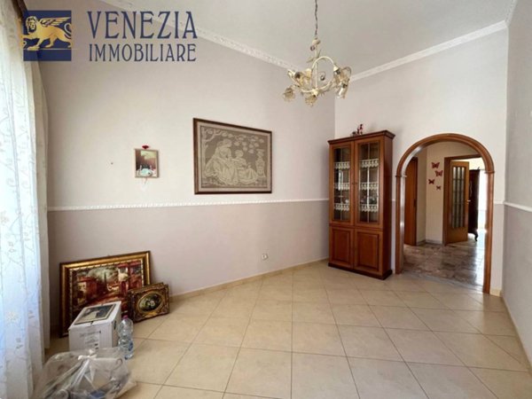 casa semindipendente in vendita a Sciacca
