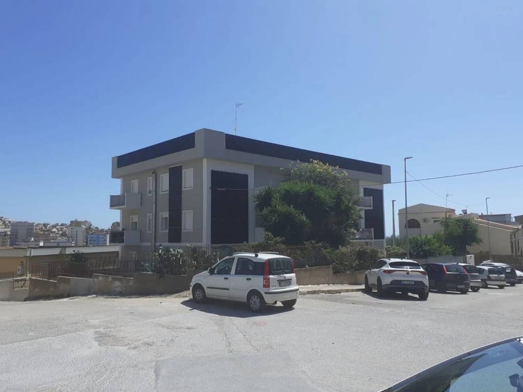 appartamento in vendita a Sciacca in zona Perriera