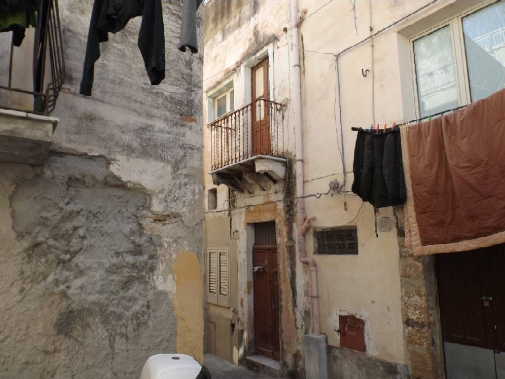 intera palazzina in vendita a Sciacca