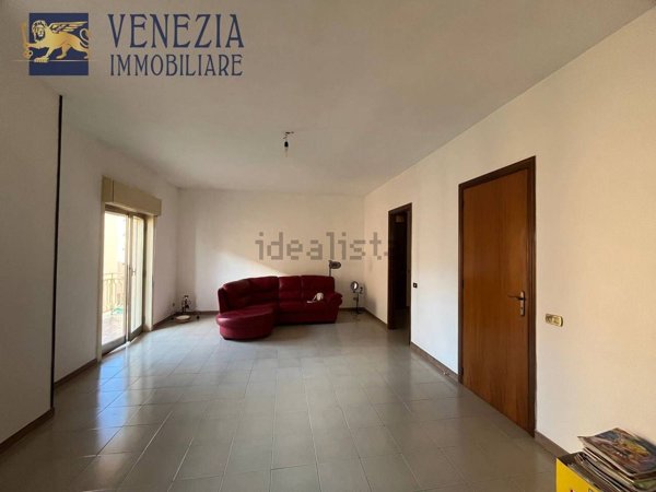 appartamento in vendita a Sciacca in zona Perriera