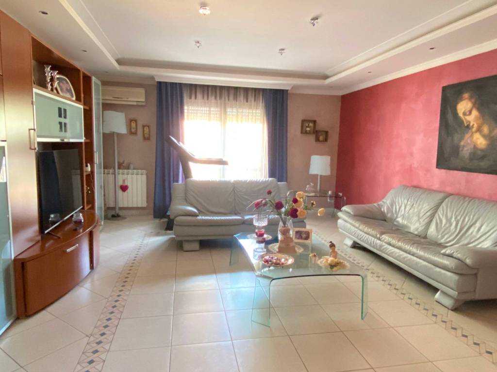 appartamento in vendita a Sciacca in zona Perriera