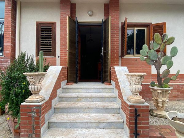casa indipendente in vendita a Sciacca
