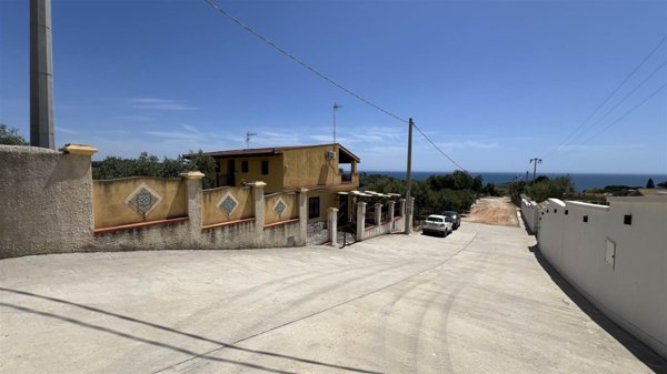 casa indipendente in vendita a Sciacca in zona San Giorgio/Torre Verdura