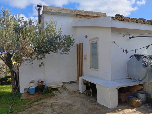 casa indipendente in vendita a Sciacca