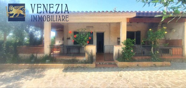 casa indipendente in vendita a Sciacca