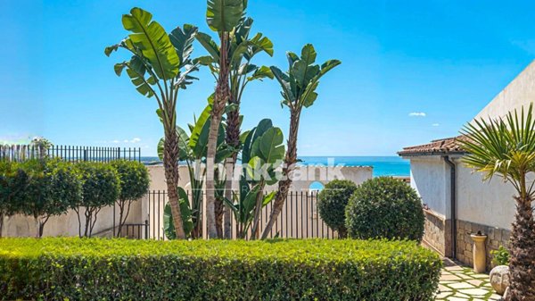 casa indipendente in vendita a Sciacca