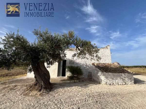 casa indipendente in vendita a Sciacca