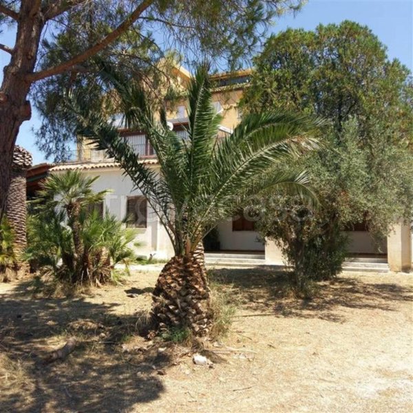 casa indipendente in vendita a Sciacca in zona San Giorgio/Torre Verdura