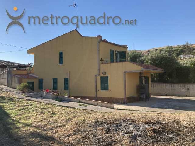 casa indipendente in vendita a Sciacca in zona San Giorgio/Torre Verdura