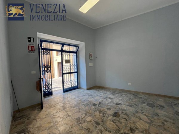 ufficio in vendita a Sciacca in zona Centro Città