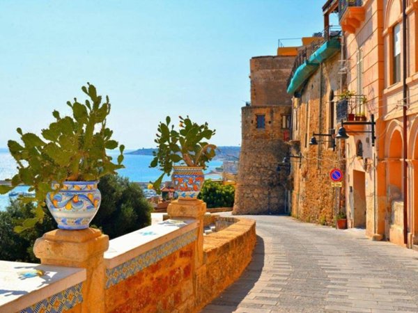 casa indipendente in vendita a Sciacca