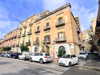 locale commerciale in vendita a Sciacca