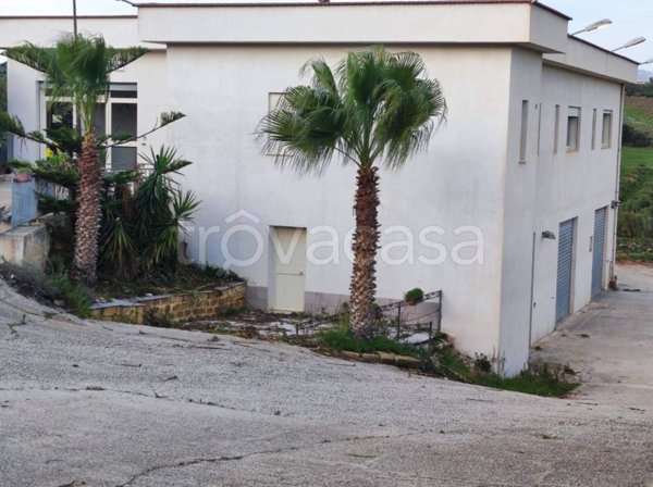 locale commerciale in vendita a Sciacca