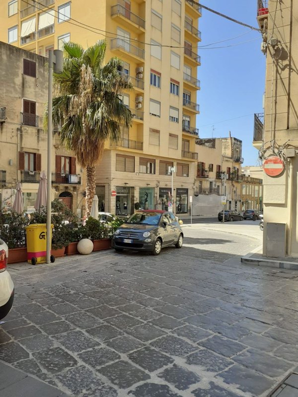 ufficio in vendita a Sciacca in zona Centro Città