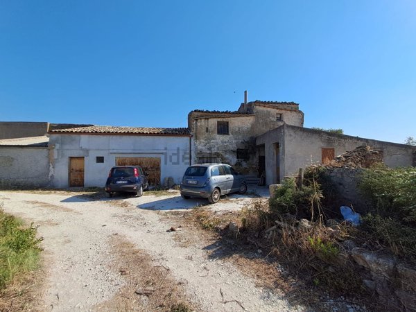 casale in vendita a Sciacca