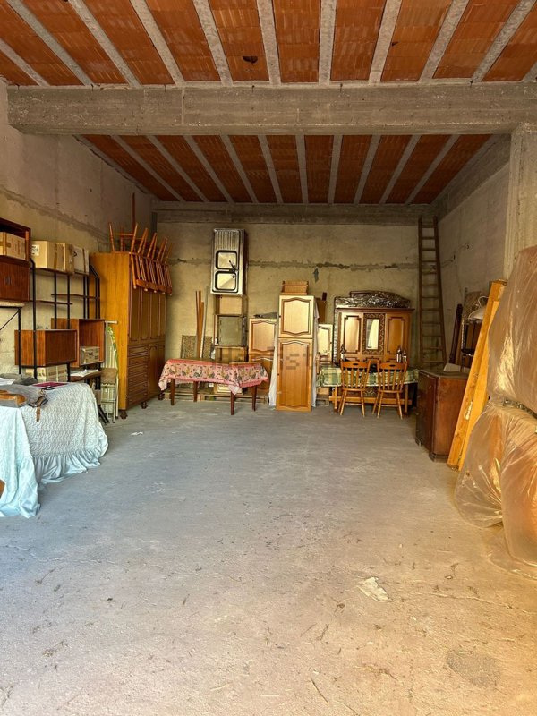 locale di sgombero in vendita a Sciacca