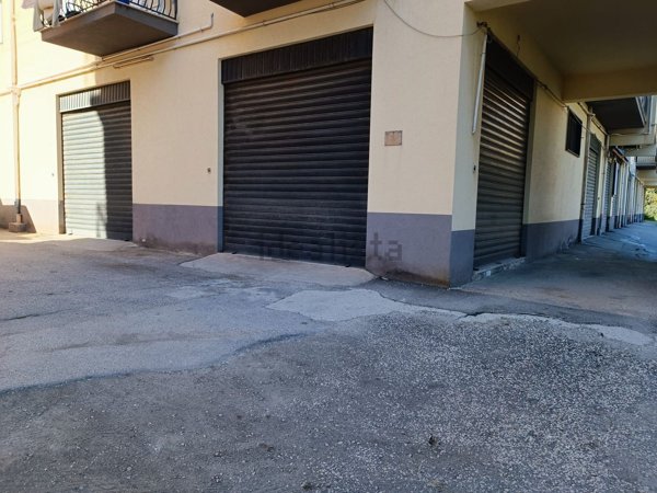 ufficio in vendita a Sciacca in zona Perriera